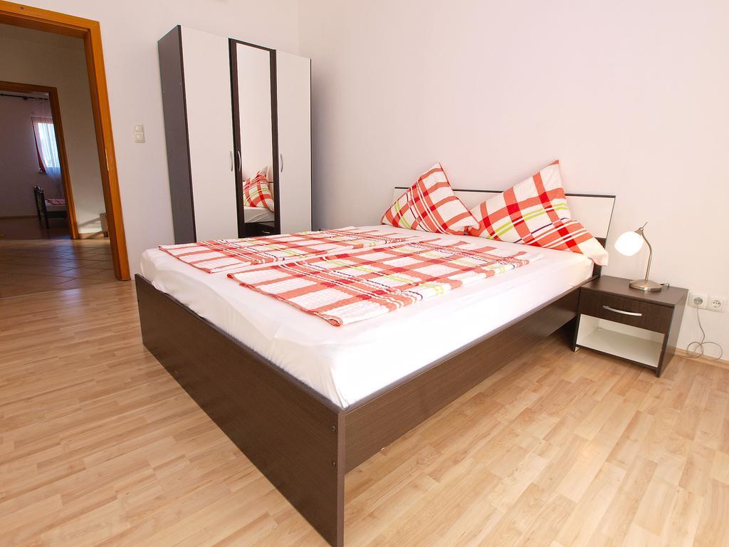 Apartments Ivanka 934 ฟาชานา ภายนอก รูปภาพ